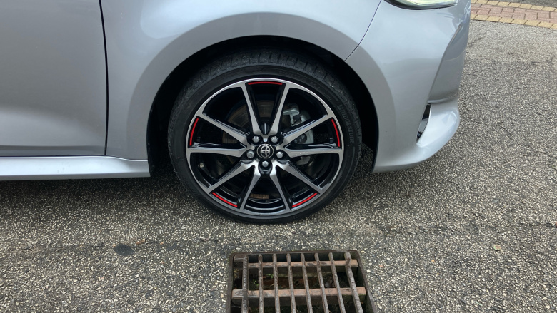 Toyota Yaris 1.5 Hybrid GR Sport 5dr CVT Hybrid Hatchback